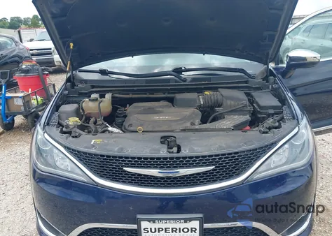 2018 Chrysler Pacifica Limited from USA, damaged, VIN 2C4RC1GG5JR234519